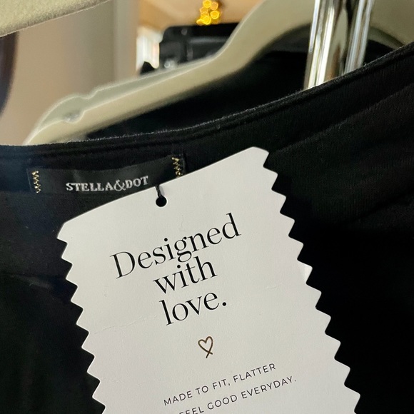 Stella & Dot Buckle Up Cold Shoulder Top Size M - Picture 6 of 7